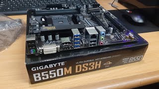 GIGABYTE B550M DS3H AMD AM4rev17 UNBOXING 2024 [upl. by Bierman962]