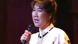 高橋真梨子【五番街のマリーへ】 1993 カーネギーホール in NY [upl. by Eppesiug]