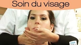 Comment faire un soin du visage le matin [upl. by Loferski635]