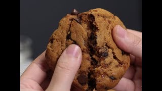 【烘焙食譜】外酥內軟超濃郁！巧克力軟餅乾 Chocolate Chip Cookies [upl. by Hamlin]