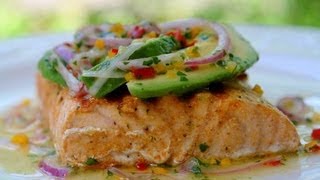 Panfried Salmon Simple and Fast Recipe [upl. by Yasdnil]