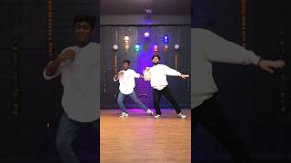 Milenge hum nahi ❤️ bollwoodsongs dance foryou viralshorts shortsviral trendingshorts [upl. by Alekahs]