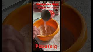 PizzaTeig selber machen in 10 Minuten [upl. by Kerrie]