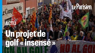 PyrénéesOrientales  ils manifestent contre un golf en construction sur leurs terres assoiffées [upl. by Bollinger]