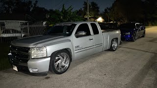 DODGE CHARGER RT STOCK VS CHEVY SILVERADO 53LHEADERSTUNE ROLL RACE [upl. by Sharron]