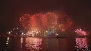 Hong Kong New Year Fireworks 2018 [upl. by Eldridge122]