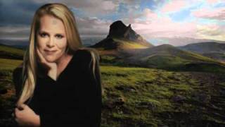 MARY CHAPIN CARPENTER Iceland [upl. by Nnylirej]