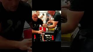 Vrezh Sedrakyan vs Devon Larratt armwrestling [upl. by Nilauqcaj]