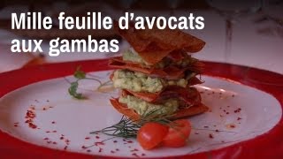 Recette de chef  millefeuille davocats aux gambas [upl. by Yenttihw487]