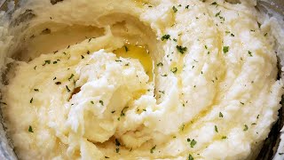 THE BEST CREAMY MASHED POTATOES EVER  MAKE THIS FOR YOUR THANKSGIVING DINNER  SO EASY [upl. by Adnoraj31]