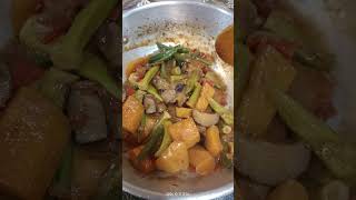 Pinakbet withbagoong alamang food shortvideo [upl. by Eetsirhc207]