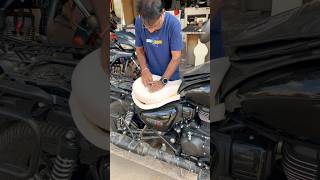 RE meteor 350 bucket seat Modification royalenfieldmeteor350 seatmodification seatmaker seatbike [upl. by Nilkcaj]