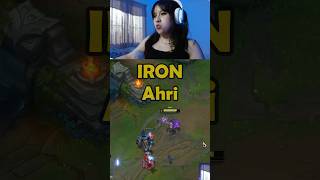 Solo soy una tía de chill en hierro ☀️humor streamer leagueoflegends fyp lol egirl [upl. by Judon]