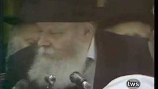 Niggun with the Rebbe Lekatchila Ariber [upl. by Stonwin255]