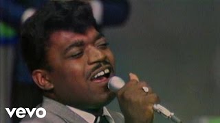 Percy Sledge  When A Man Loves A Woman Live [upl. by Giark]