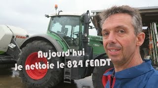 Tracteur FENDT 824  Nettoyage [upl. by Thunell]