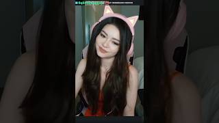 The deadliest selfdefense move katchii twitch itskatchii twitchclips funny rickroll prank [upl. by Yliak751]