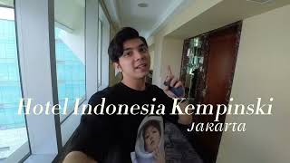 55 REVIEW HOTEL Indonesia Kempinski Jakarta  Executive Grand Deluxe Room [upl. by Komsa]