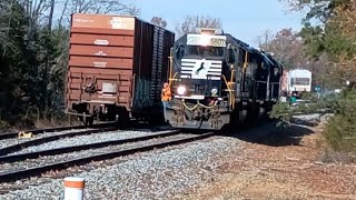 High Point Thomasville and Denton Train Switches Lowes Distribution Center [upl. by Inna]