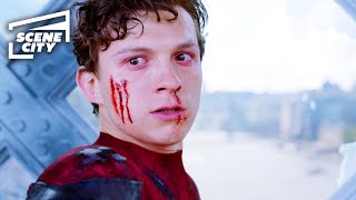 SpiderMan Far From Home Final Fight Scene in London TOM HOLLAND JAKE GYLLENHAAL SCENE [upl. by Haem]