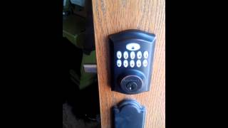 Kwikset Smartcode 913 Deadbolt [upl. by Centeno]