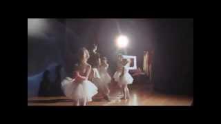 Comercial Auna  Ballet [upl. by Nilauqcaj]