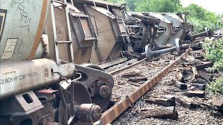 Train Derailment Train Makes A Run At Steep Hill With A Geep amp Switcher Locomotive Working Hard [upl. by Ubald]