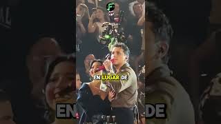 Christian Nodal se equivoca al dedicarle una canción a Ángela Aguilar y sorprende al público 💔 [upl. by Nannette]