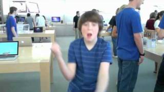 APPLE STORE DANCE TO SampM [upl. by Caleb]