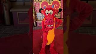 meeting Mulan and Mushu at Disneys California Adventure [upl. by Ilana57]