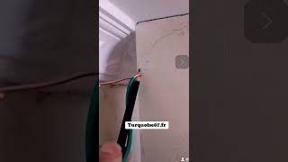 Comment couper moulure plafond angle avec juste un câble et un stylo [upl. by Conlee]