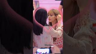 Lisoo cute moment 😘🤭❤️ lisa jisoo shorts youtube viral cute blackpink lisoo [upl. by Winola]