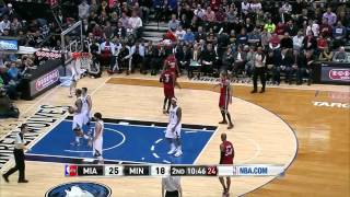 Dwyane Wade 32 points 10 assists sick dunks vs Minnesota TWolves full highlights 03042013 HD [upl. by Eamon904]