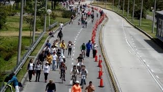 Primera ciclovía de la región cumple 40 años [upl. by Eenattirb63]