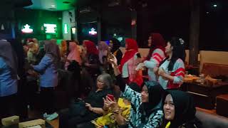 MELIHAT ISTRI WARTAWAN LOMBA KARAOKE PORWANAS 2024 [upl. by Eilujna]