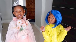 Can You Guess Our Halloween Costumes  Sekora amp Sefari Play Vlogs [upl. by Norret]