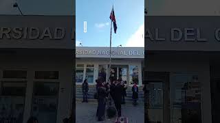 ✅ 🚩 Izaron la bandera mapuche en la Universidad del Comahue en Neuquén [upl. by Malin]