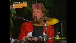 Streaplers  Fredag kväll Live 199293 [upl. by Eirffej375]