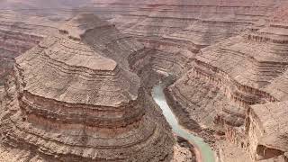 Incised Meanders  Goosenecks State Park [upl. by Accem931]