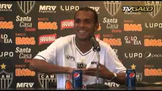 21032013 Entrevista Coletiva Richarlyson [upl. by Ellehc]