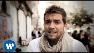 Pablo Alborán  Solamente Tú Videoclip Oficial [upl. by Jacklin]