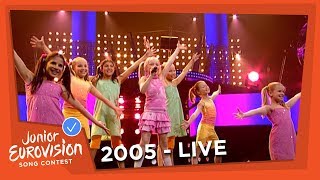 Malin  Sommer Og Skolefri  Norway  2005 Junior Eurovision Song Contest [upl. by Hays]