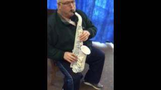 Gary Clavette plays the VibratoSax [upl. by Mellar]