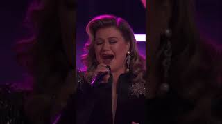 Kelly Clarkson  U Move I Move The voice [upl. by Jeana]