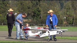 HAUSEN FLUGTAG 2017 2x PILATUS PC6 TURBOPROP RC MODEL AIRPLANES [upl. by Heger]