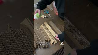 EASY DIY CAT SCRATCHING POST cat diy viral shorts [upl. by Niasuh568]