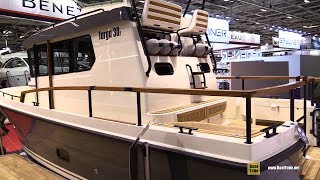 2017 Targa 301 Motor Boat  Walkaround  2016 Salon Nautique Paris [upl. by Rocher257]