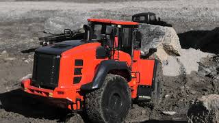 HIDROMEK 640 WL LOAD HEAVY STONES  COOL AND STRONG RC MACHINES WHEEL LOADER [upl. by Mahda]