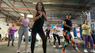 Tu Dama de HierroCumbia Sonora Skandalo Zumba FitnessTESSA GsP BATHORY [upl. by Perlman]