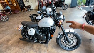 2023 New Jawa 42 21 New Model Full Review [upl. by Fernald77]